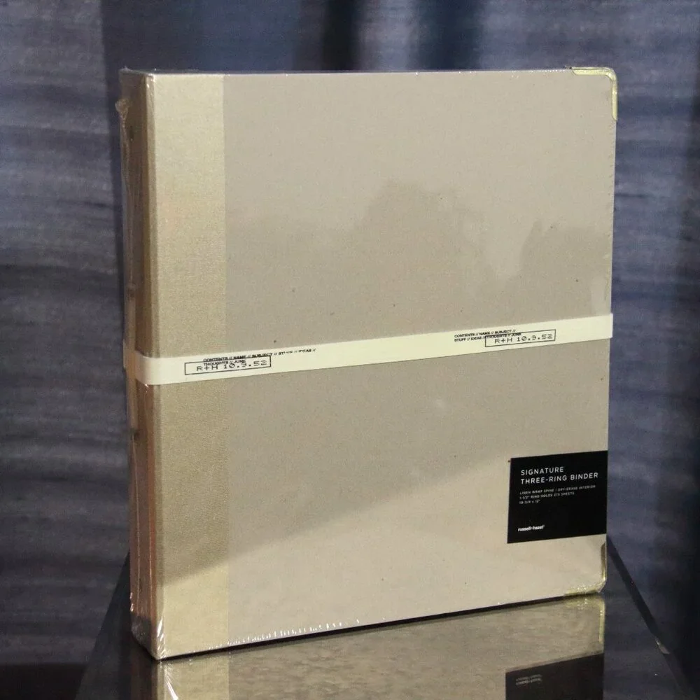 russell+hazel Signature 3-Ring Binder
